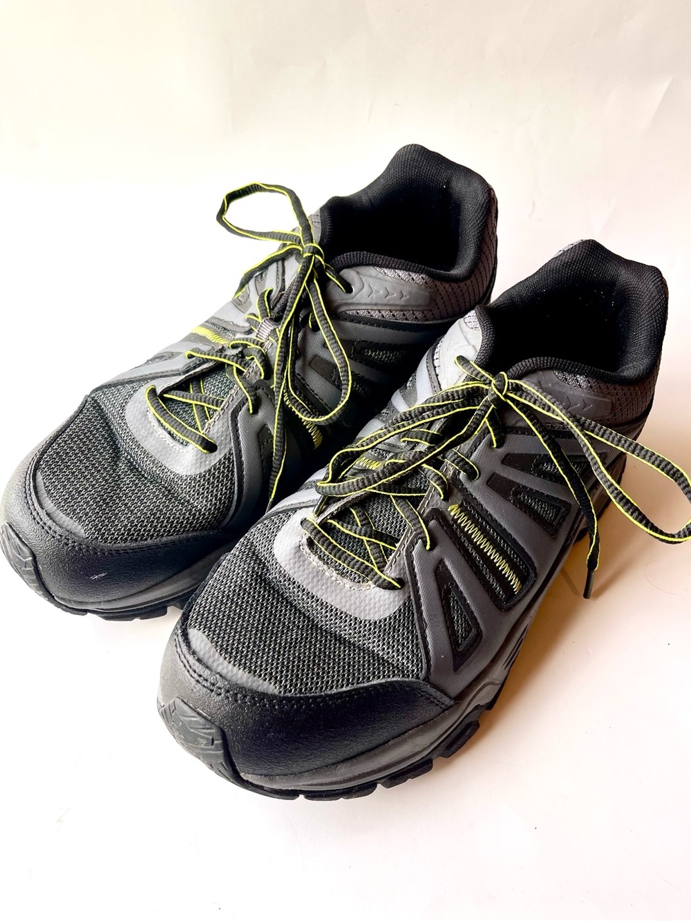 Avia Men's Jag Athletic Trail Shoe- Size 9 - Picture 2 of 9